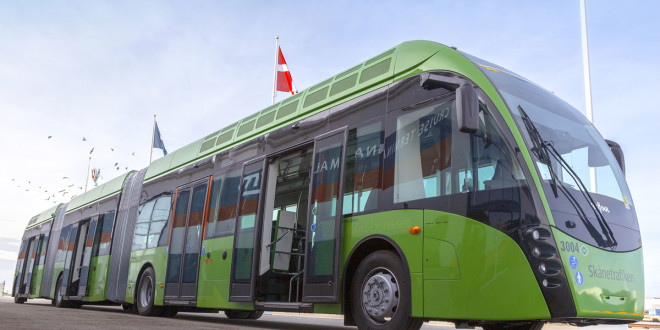 VAN HOOL ISPORUČIO PRVI HIBRIDNI TRAM-BUS MALMEU