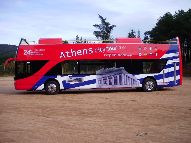 Open-top Ayats autobusi za Crnu Goru