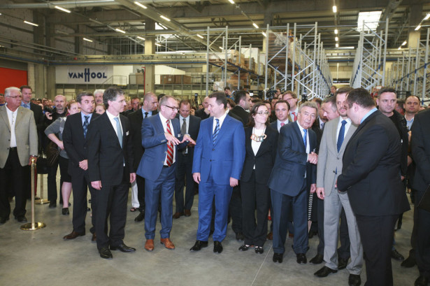 vanhool_macedonia3