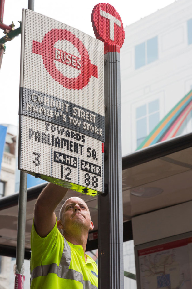 lego_bus_stop_london07