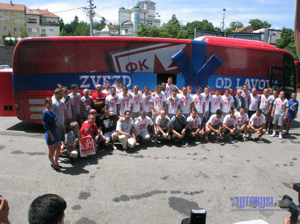 man_lions_coach_crvena_zvezda10