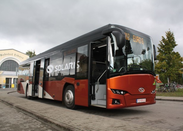 solaris_interurbino_01