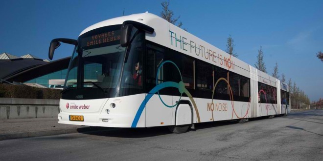 Dvozglobni hibridni autobus „lighTram“ pušten u saobraćaj