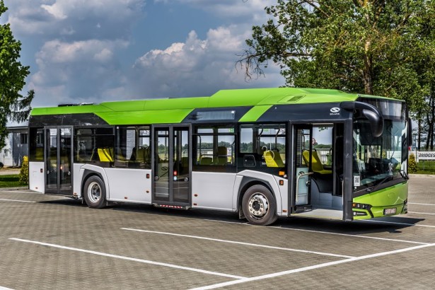 new_solaris_urbino_12_hybrid