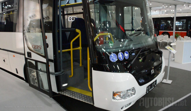 SOR CN12, niskoulazni autobus sa starijim dizajnom