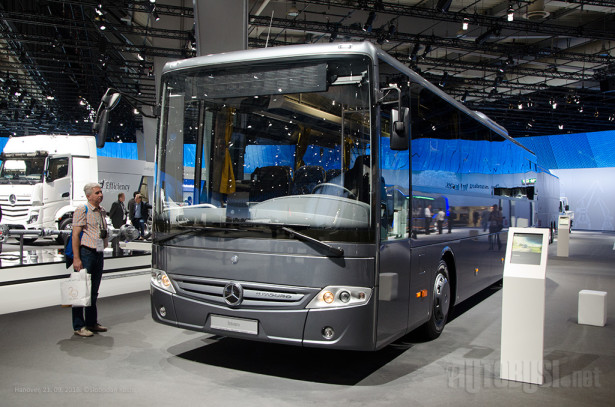 Mercedes-Benz Intouro