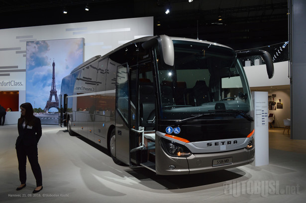 Setra S516MD sa vratima pozadi