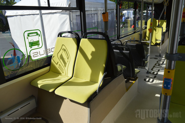 Ziehl-Abegg elektromotori nalaze se iznad osovina ali ne narušavaju unutrašnji prostor.