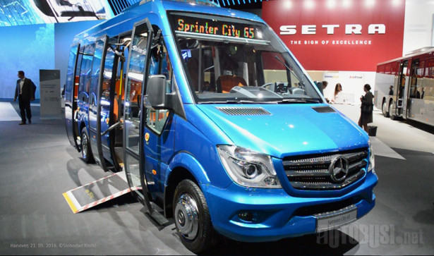 Mercedes-Benz Sprinter City 65, iz familije koja je debitovala na IAA 2010.