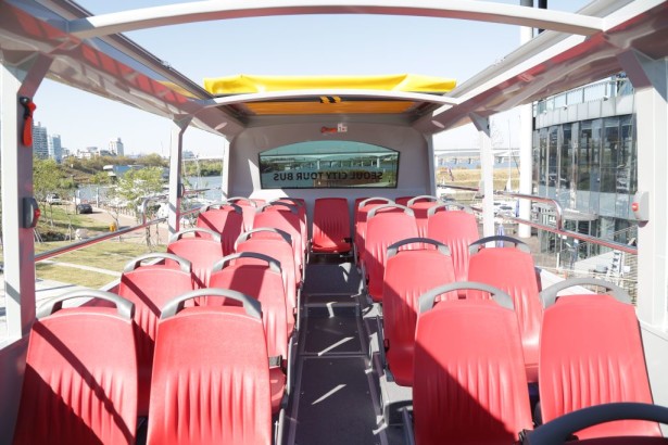 MAN Lion's Touring ima mesta za 45 putnika