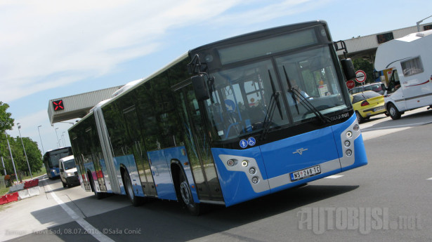 Ikarbus IK-218N na isporuci za Novi Sad. Aparat: Canon G9.