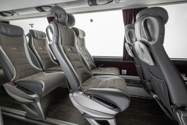 Maksimalan broj sedišta u vozilu je 83, isto kao i na prethodniku. © Daimler Media