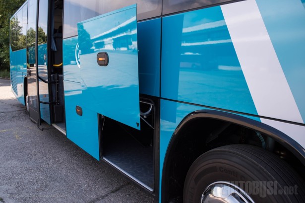 Prtljažni prostor sasvim dovoljan za međugradski autobus. © Slobodan Kostić
