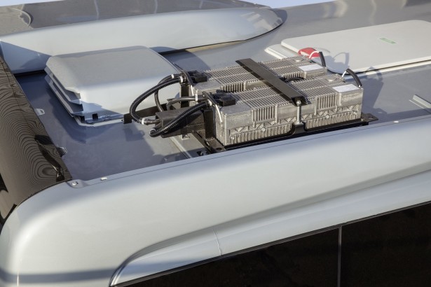 Superkondenzatori na krovu skladište 2 Ah energije. © Daimler