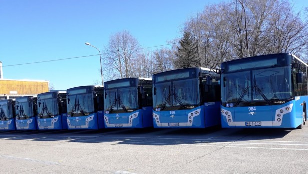 ikarbus_jgsp_novi_sad_983-989_1