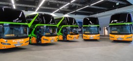 Neoplan autobusi u FlixBus bojama