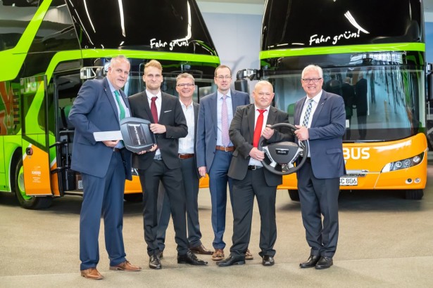Neoplan_Flixbus_Schroeder3