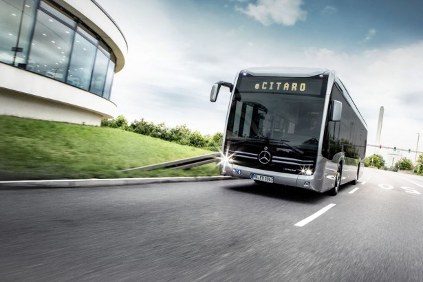 Mercedes-Benz konačno u igri. © Daimler