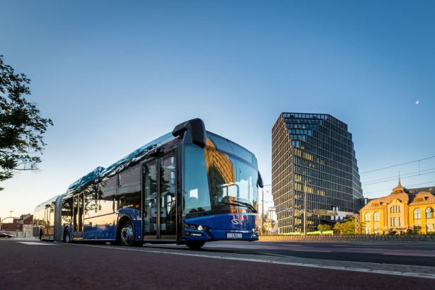 Urbino_CNG_Paris_1