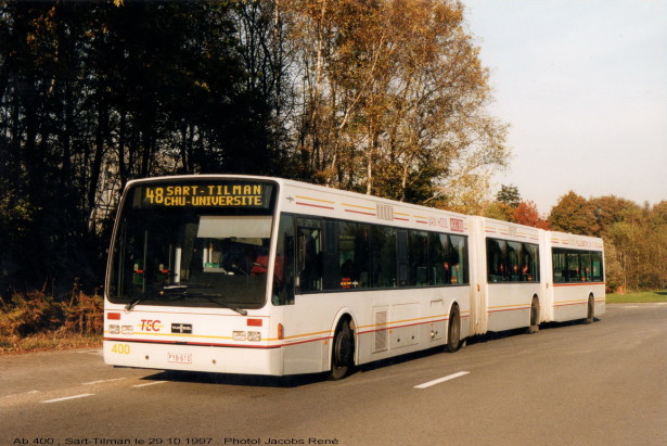Jedan od dva autobusa Van Hool AGG 300, napravljenih 1997. godine. © René Jacobs.