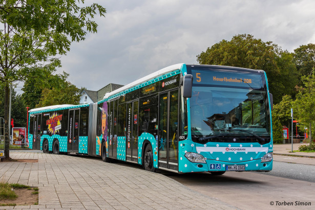 CapaCity L kao zamena za Van Hool AGG 300 u Hamburgu. © Torben Simon