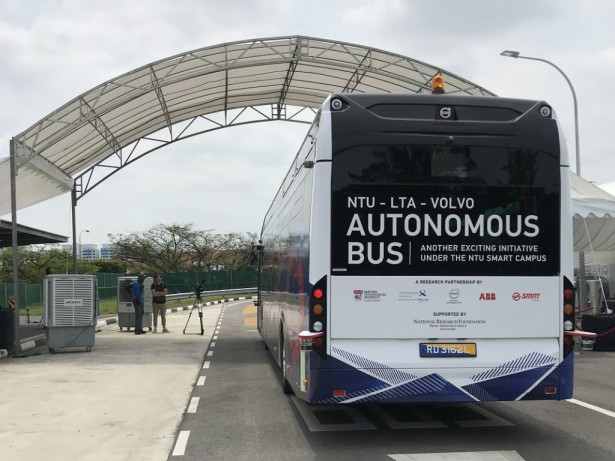 Volvo_7900_Electric_Autonomous_3