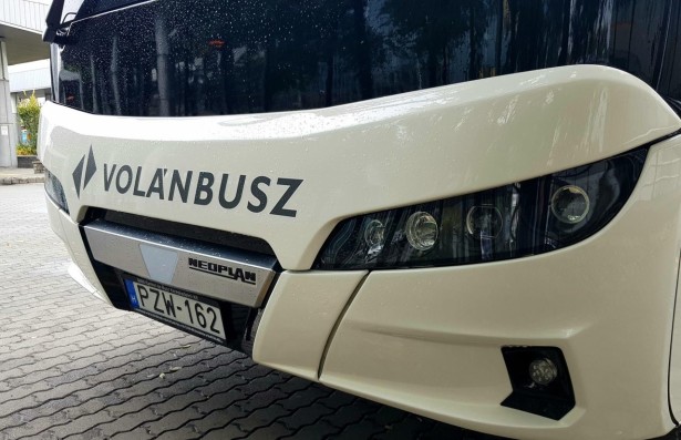 Neoplan Toruliner za Volanbusz Foto: Magyarbusz.info