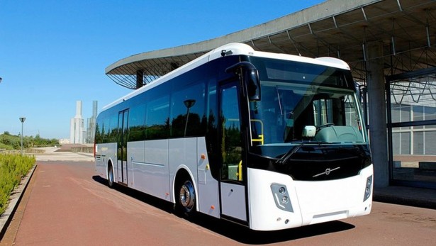 Volvo_B11R_CastrosuaMagnus_AbuDhabi