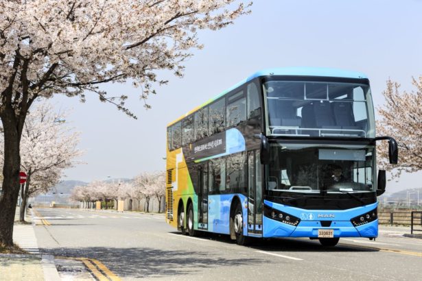 MAN_dabldeker_Koreja