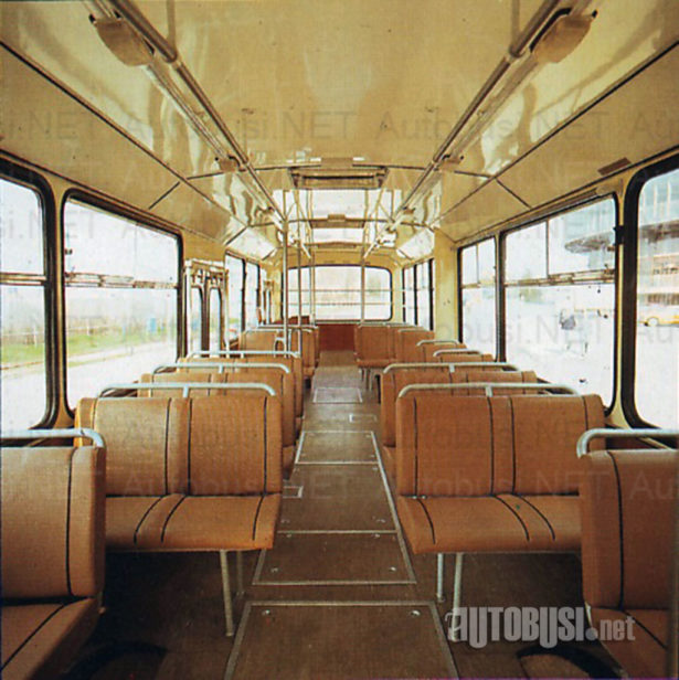 Ikarus IK-110/160: (2) Tradicija polunosećih karoserija