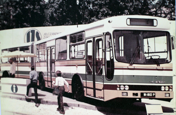 Ikarus IK-110/160: (1) Četiri decenije "kockice"