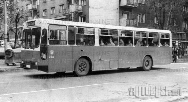 Ikarus IK-110/160: (11) Automatici