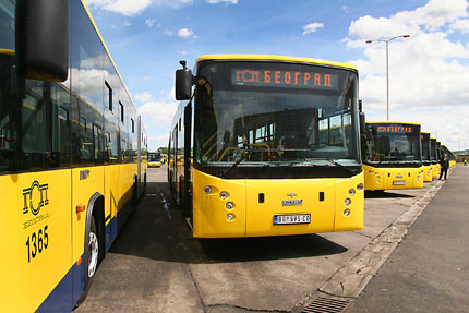 Autobusima na liniji 400 do vrha Avale