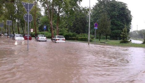 U Nišu izmena trasa linija usled obimnih padavina