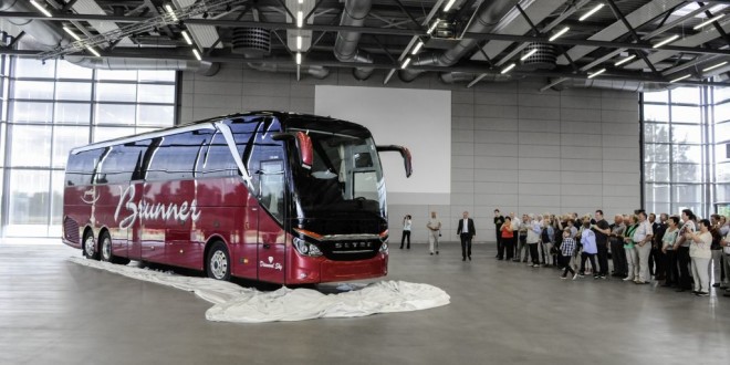 Setra TopClass 500 za švajcarski Bruner