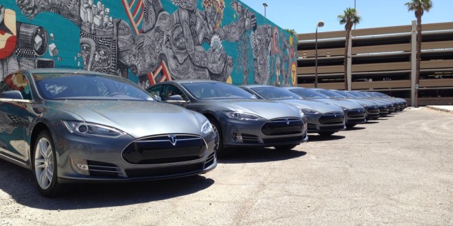 Električni Tesla kao gradski prevoz u Las Vegasu